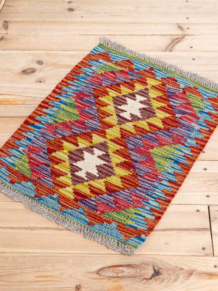 12763 Small Afghan Vegetable Dyed Kilim Rug 43x54cm (1.5 x 1.9ft)