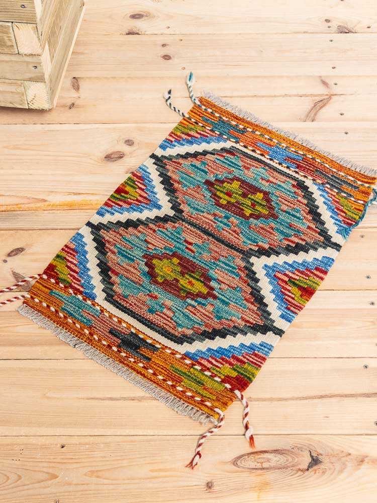 12766 Small Afghan Vegetable Dyed Kilim Rug 41x57cm (1.4 x 1.10ft)