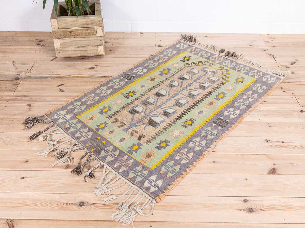 12769 Vintage Turkish Esme Kilim Rug 91x135cm (3 x 4.5ft)