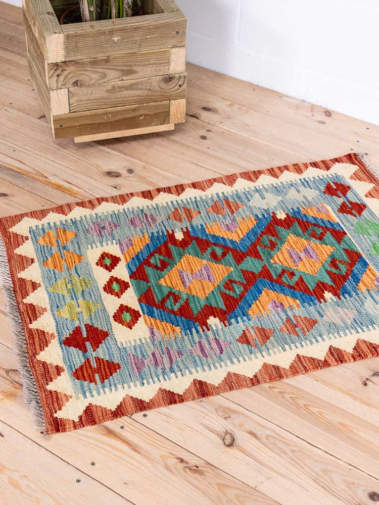 12806 Small Afghan Vegetable Dyed Kilim Rug 62x94cm (2.0 x 3.1ft)