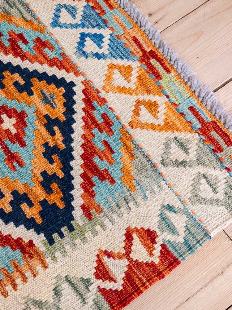 12808 Small Afghan Vegetable Dyed Kilim Rug 62x91cm (2.0 x 3ft)