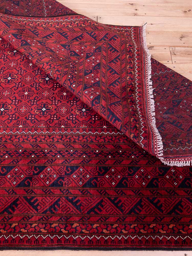 12820 Large Fine Afghan Kunduz Carpet 194x300cm (6.4 x 9.10ft)