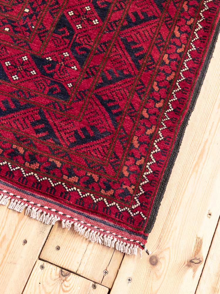 12820 Large Fine Afghan Kunduz Carpet 194x300cm (6.4 x 9.10ft)