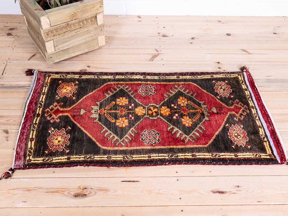 12833 Village Turkish Malatya Carpet Floor Cushion 62x122cm (2.0 x 4ft)