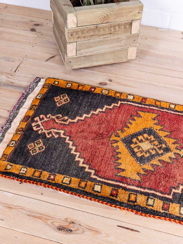 12840 Village Turkish Malatya Carpet Floor Cushion 59x117cm (1.11 x 3.10ft)