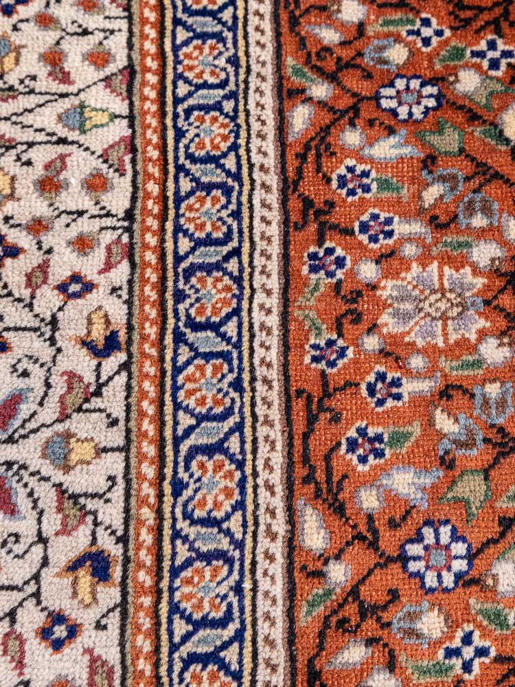 12864 Large Vintage Turkish Kayseri Carpet 200x287cm (6.6 x 9.5ft)