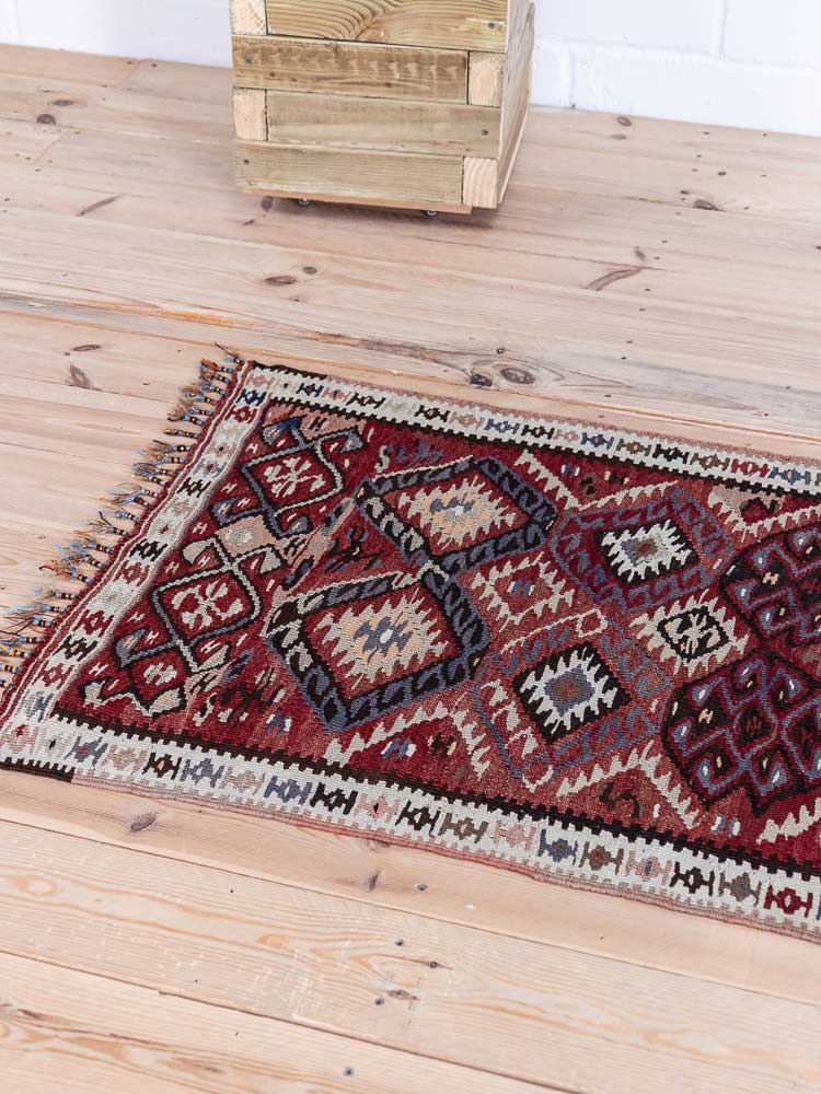 12866 Vintage Turkish Van Kilim Runner Rug 70x163cm (2.3 x 5.4ft)