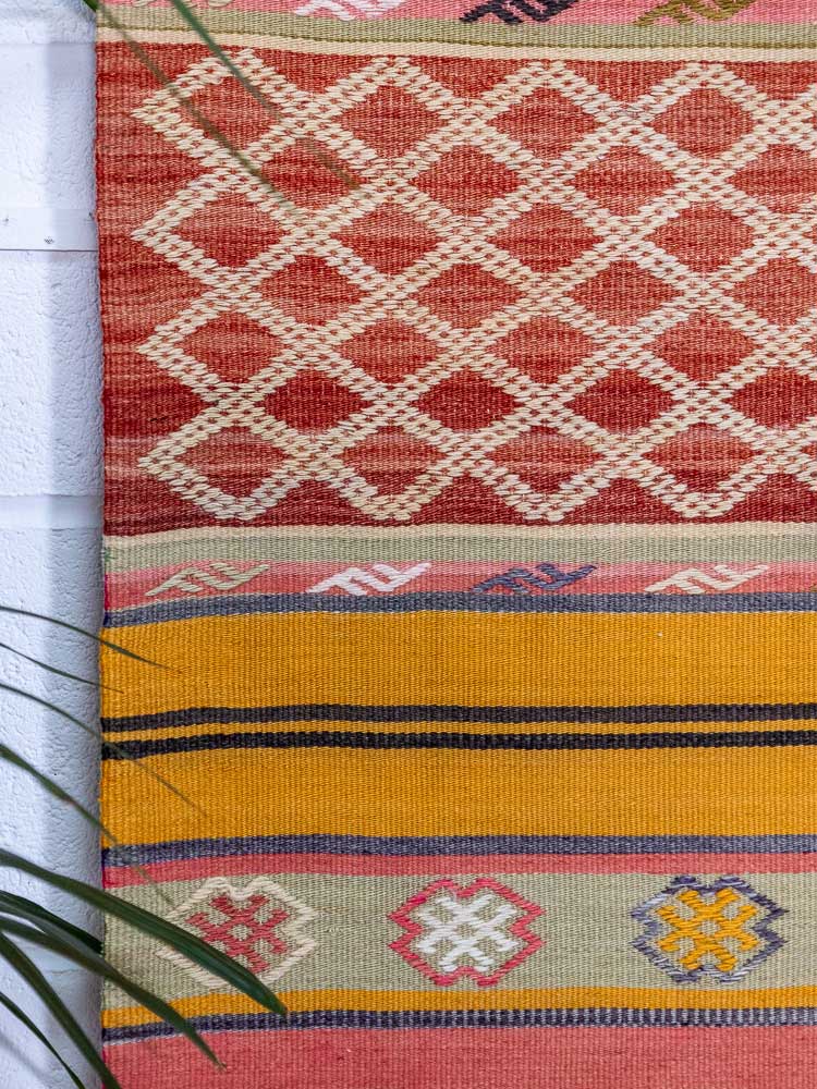 12867 Vintage Turkish Acipayam Runner Rug 62x244cm (2.0 x 8ft)