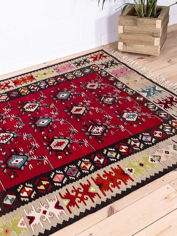 12880 Vintage Turkish Sarkoy Gocmen Kilim Rug 144x206cm (4.8 x 6.9ft)