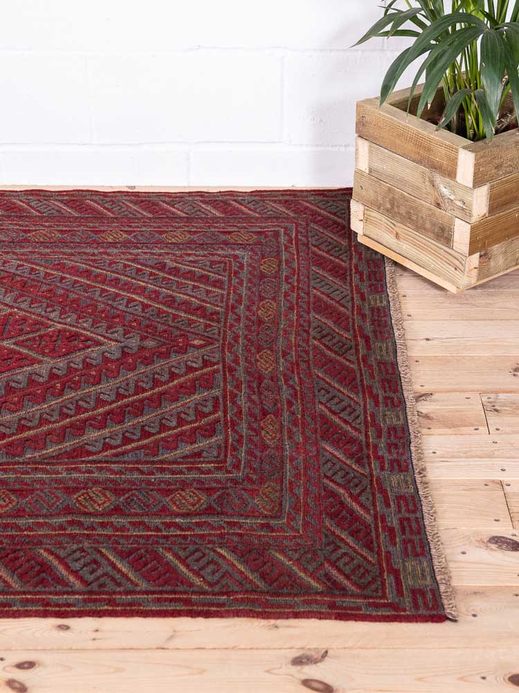 12908 Afghan Moshwani Mixed Weave Rug 152x189cm (4.11 x 6.2ft)