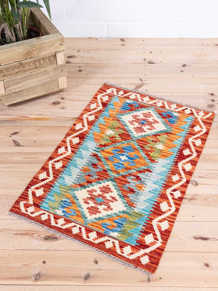 12918 Small Afghan Vegetable Dyed Kilim Rug 60x88cm (1.11 x 2.10ft)