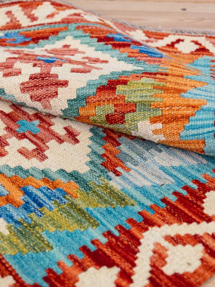 12918 Small Afghan Vegetable Dyed Kilim Rug 60x88cm (1.11 x 2.10ft)