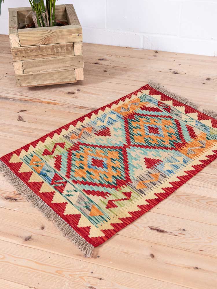 12919 Small Afghan Vegetable Dyed Kilim Rug 62x89cm (2.0 x 2.11ft)