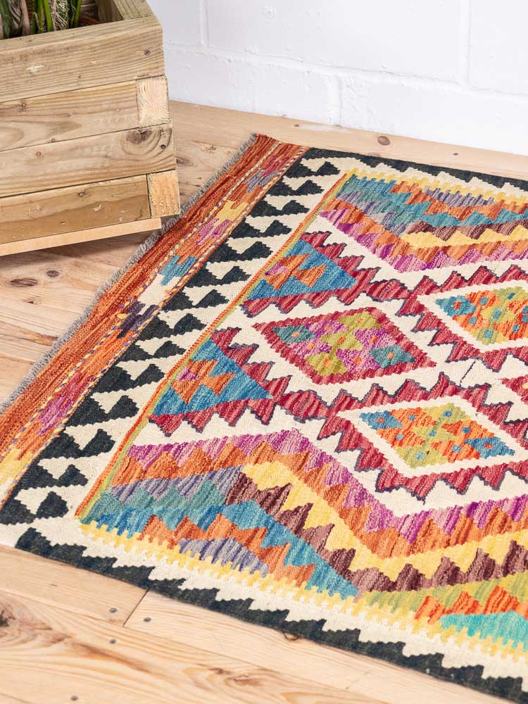 12957 Afghan Vegetable Dyed Kilim Rug 104x151cm (3.5 x 4.11ft)