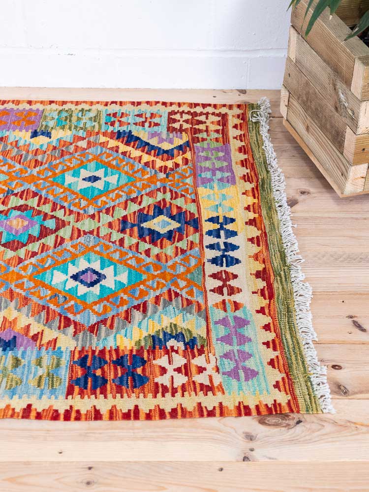 12961 Handwoven Afghan Vegetable Dyed Kilim Rug 103x147cm (3.4 x 4.10ft)