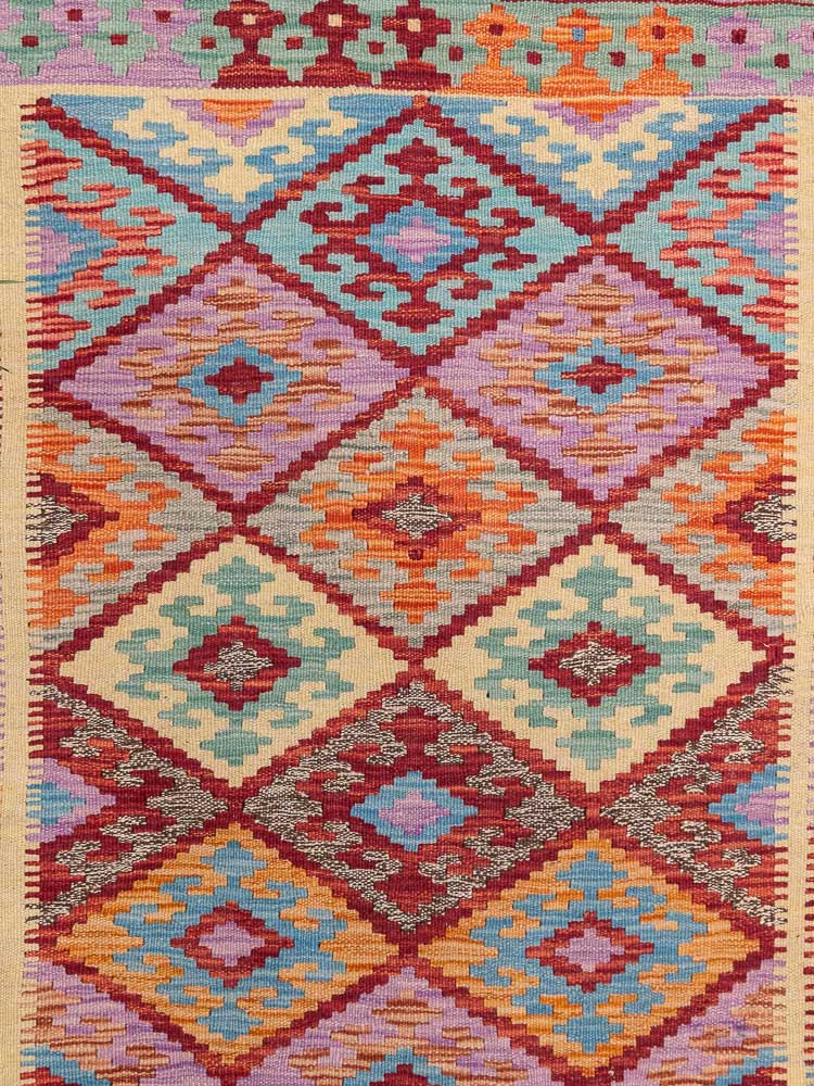 12962 Handwoven Afghan Vegetable Dyed Kilim Rug 104x153cm (3.5 x 5ft)