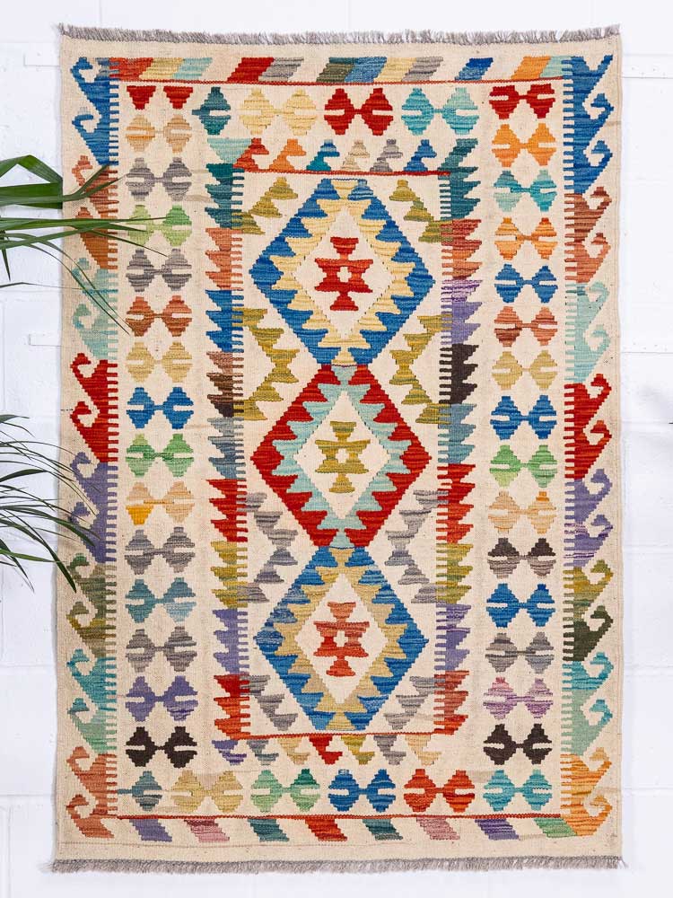 12963 Handwoven Afghan Vegetable Dyed Kilim Rug 104x152cm (3.5 x 4.11ft)