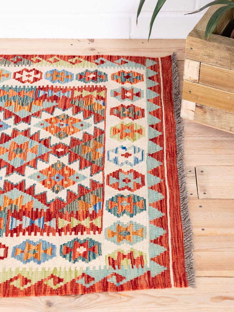 12964 Handwoven Afghan Vegetable Dyed Kilim Rug 100x163cm (3.3 x 5.4ft)