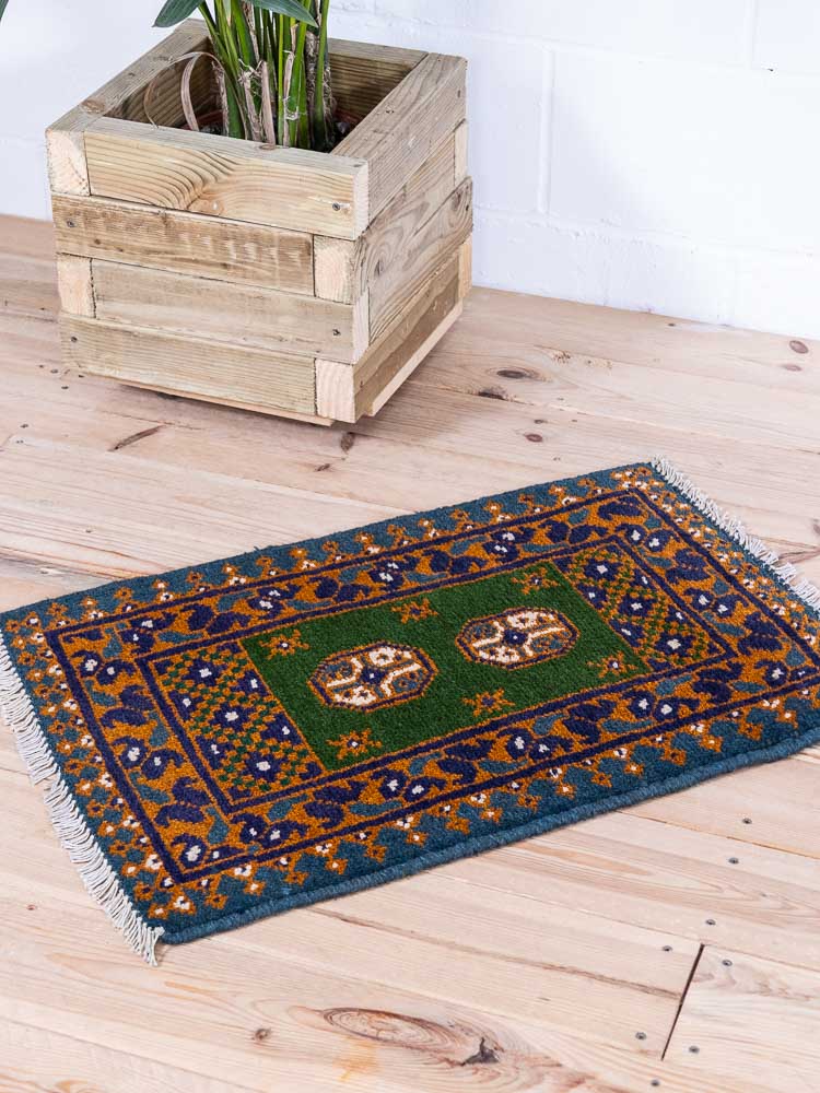 12971 Afghan Green Aq Chah Small Rug 49x72cm (1.7 x 2.4ft)