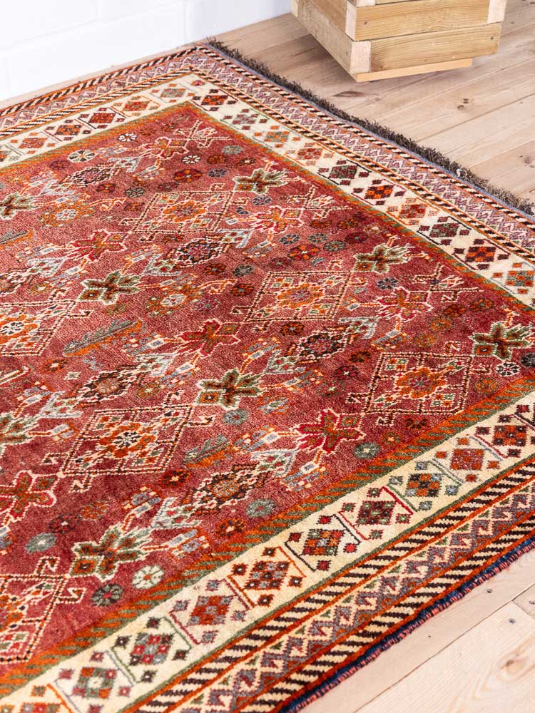 4857 Kashkuli Qashqai Oriental Carpet 145x234cm (4.9 x 7.8ft)