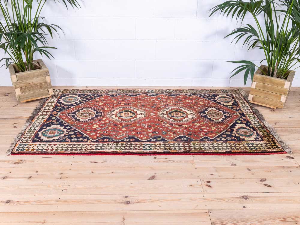 4892 Hasan Abad Qashqai Carpet 120x211cm (3.11 x 6.11ft)