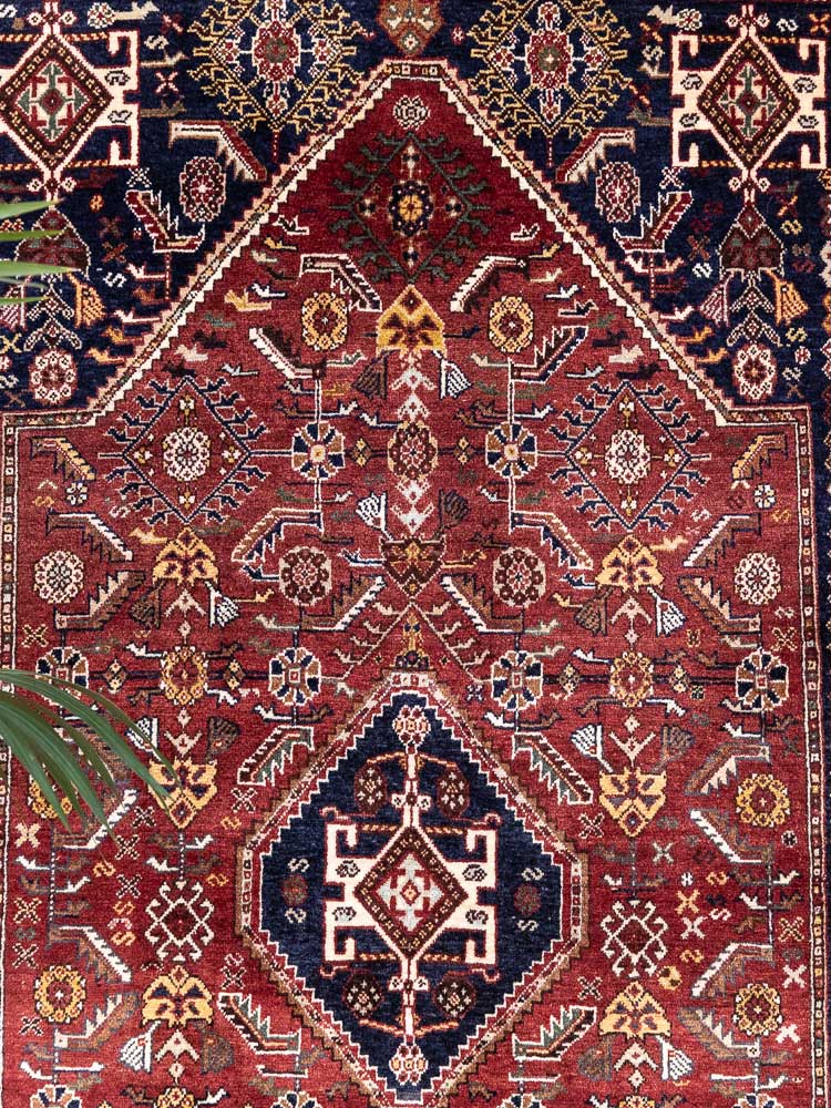 4894 Koohi Qashqai Oriental Rug 120x196cm (3.11 x 6.5ft)