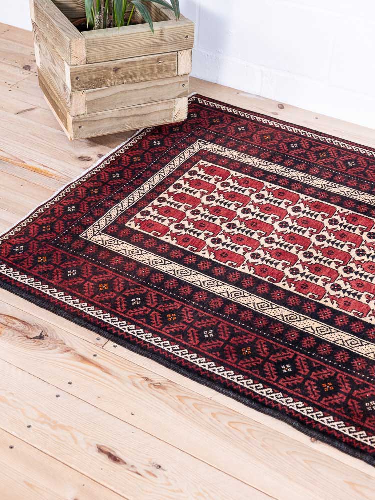 5925 Mashad Baluch Rug 104x186cm (3.5 x 6.1ft)