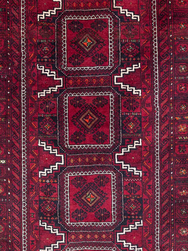 8619 Tribal Baluch Rug 127x242cm (4.2 x 7.11ft)