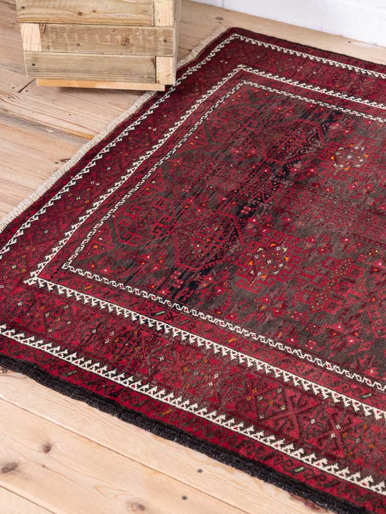 8907 Mashad Baluch Oriental Rug 128x220cm (4.2 x 7.2ft)