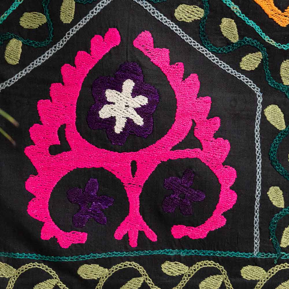 SC725 Uzbek Embroidered Suzani Cushion Cover 42x55cm